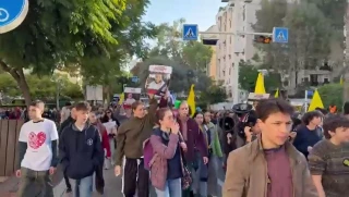 تظاهرات دانش آموزان ۲۰۰ مدرسه صهیونیستی برای تاکید بر مبادله اسرا