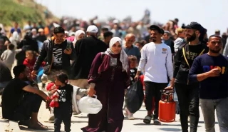 في يوم تاريخي.. آلاف النازحين يبدأون العودة إلى شمال وادي غزة