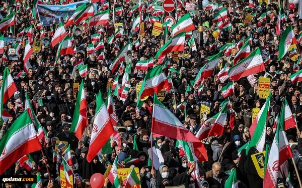 بدء مسيرات الذكرى الـ46 لانتصار الثورة الإسلامية في أرجاء ايران 2