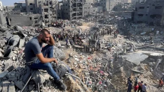 Israel still restricting vital aid to Gaza Strip as 801 trucks enter: UN