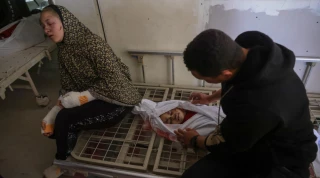 Martyr toll soars past 350 as Zionist regime launches massive airstrikes across Gaza