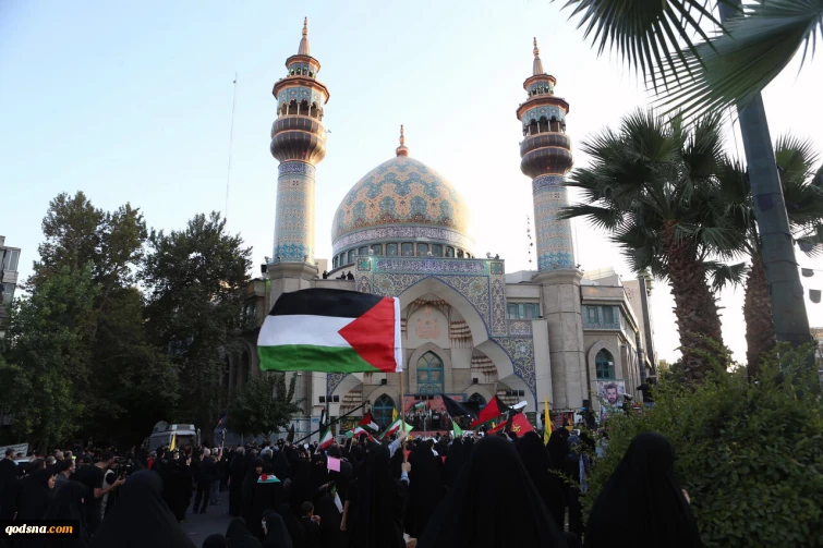 People of Tehran hold rally to condemn Israeli crimes