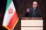 پزشکیان در آئین روز ملی فناوری هسته‌ای: به دنبال جنگ نیستیم اما در مقابل هر تجاوزی با قدرت می ایستیم/ آماده مذاکره هستیم، نه به شکل مستقیم چون اعتماد نداریم
 2