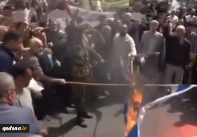 گزارش میدانی خبرگزاری قدس از تجمع مردم تهران در اعتراض به جنایات صهیونیست‌ها/ فریاد حمایت از مظلومان غزه با حضور گسترده جوانان و نوجوانان ایرانی+ تصاویر 2