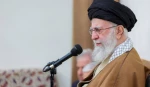 خلال لقائه كبار قادة القوات المسلحة الايرانية؛

قائد الثورة: العدو محبط وغاضب إزاء تقدم الجمهورية الإسلامية  2
