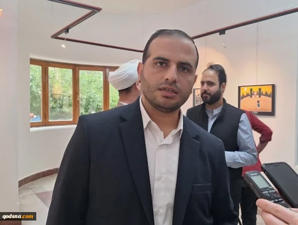 «احمد الکومی» در گفتگو با خبرگزاری قدس:

هر پیشنهادی در زمینه تبادل اسرا باید شروط مقاومت را رعایت کند/ آمریکا به صهیونیست‌ها برای تداوم نسل کشی در غزه چراغ سبز نشان داده است/ هنر و رسانه یک میدان مبارزه علیه اشغالگران است
 2