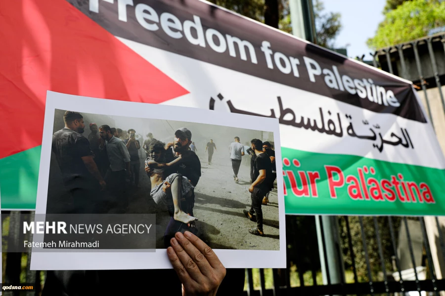 طلاب جامعة طهران يتظاهرون دعماً لشعب غزة المظلوم 2