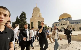 Hamas: settler calls to fully open Aqsa during flag march a dangerous escalation