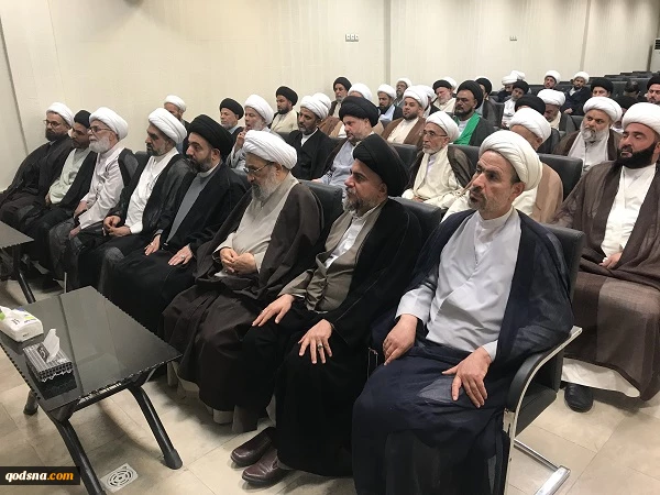 با حضور طلاب و علمای حوزه علمیه امام مهدی نجف اشرف؛

نشست تخصصی فلسطین برگزار شد 3