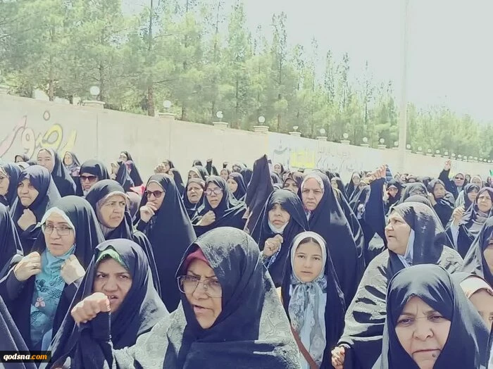 في إطار جمعات الغضب.. مدن إيرانية تنظم وقفات تضامنية مع غزة
 2