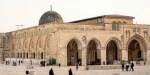 Hamas calls for mass mobilization to defend Aqsa

 2