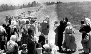 77 سال پس از نکبت؛ فلسطین
همچنان گرفتار آوارگی و نسل‌کشی