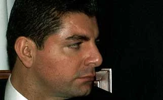 الحریری  یدعوا اللبنانیین الى ترک الفتنة