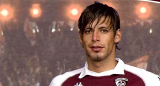 لاعب ایرانی یقاطع بسبب  مدرب اسرائیلی