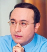 لماذا لا تطالب الحکومة اللبنانیة بمحکمة دولیة لعماد مغنیة؟