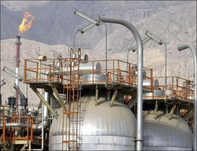 ألمانیا ترفض انتقادإسرائیل لبیعها إیران وحدات تسییل الغاز