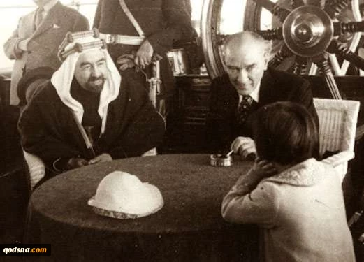 الخیانة العربیة الکبرى او مایسمى الثورة العربیة الکبرى