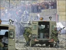 فلسطین.. بین محکمة العدل «الوهمیة» وفوهة البندقیة