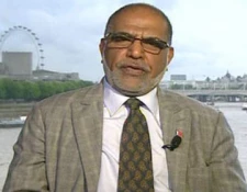 شخصیة سیاسیة بحرینیة :  الامام الخمینی (رض) نور أنار لنا أهمیة القدس وفلسطین