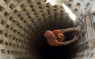 آینده محاصره نوار غزه در پرتو گذرگاهها،تونل‌ها و منطق،پایان محاصره نوار غزه درآینده نزدیک،امری غیرممکن بنظرمیرسدبرغم امید‌واری ساکنان نوارغزه پس از پیروزی محمد مرسی در انتخابات ریاست جمهوری مصر...