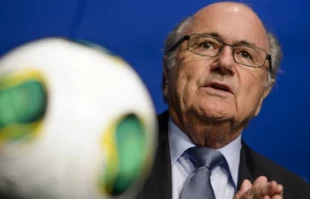 FIFA’s Blatter to Visit Palestine in July