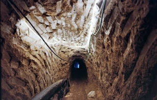 هنيه از ارتش مصر خواست تونل ها را تخريب نکند