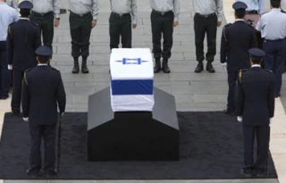 Israel to punish Jews who celebrated Sharon's death