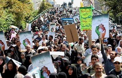 Millions of Iranian People Mark Int’l Quds Day