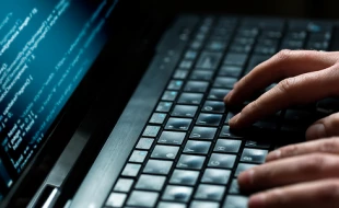 "هاکرز" عربی یخترق بیانات جیش الاحتلال