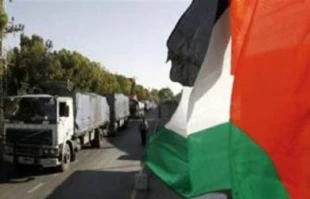 اعزام 12 کامیون دارو از کرانه باختری به غزه