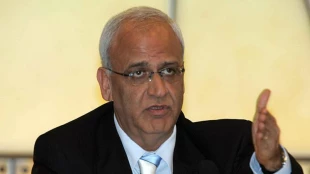 عریقات: المفاوضات انتهت..ونتنیاهو یحاول القضاء على "حل الدولتین"!