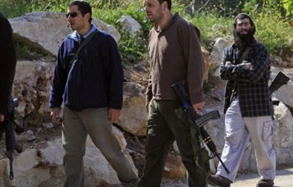 فقدان مستوطن وابنته فی صحراء النقب