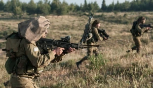 نظامیان افشاکننده جنایات اسرائیل در جنگ 51 روزه، به دادگاه احضار می شوند