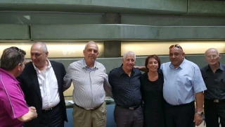 حضور 20 مقام محلی فلسطینی در مراسم یادبود پرز/ عکس یادگاری با دختر مقام ارشد صهیونیست