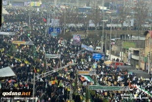 الذکرى الـ38 لانتصار الثورة الإسلامیة.. مسیرات ذکرى الانتصار رد مزلزل على تهدیدات أمریکا