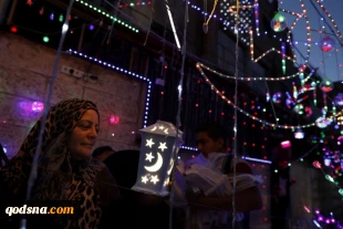 آداب و رسوم فلسطینی ها در ماه مبارک رمضان 

آزادی و کرامت در سفره های افطار پهن می شود//نان گرمی که به اندازه عمق یک تاریخ ریشه دارد  3