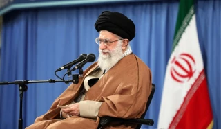 رهبر معظم انقلاب اسلامی در دیدار مسئولان و اعضای شورای هماهنگی تبلیغات اسلامی:

مهمترین هدف دشمن ناامید کردن ملت است باذن‌الله زمین‌گیر خواهند شد