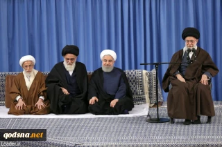 رهبر معظم انقلاب در دیدار مسئولان نظام و سفرای کشورهای اسلامی:

حمله‌ به سوریه یک جنایت است/سرزمین فلسطین به ملت آن باز خواهد گشت/ فلسفه اصرار ایران در حمایت از موضوع فلسطین، ایستادگی در مقابل ظالم است