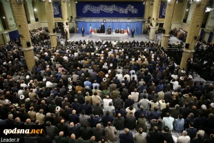 در سالروز مبعث پیامبر اسلام (ص)؛

مسئولان نظام و اقشار مختلف مردم با رهبر معظم انقلاب دیدار کردند
 2