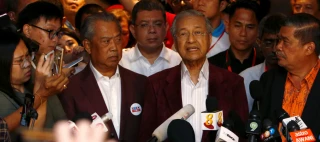 ادامه سریال شکست های سعودی / مالزی بعد از لبنان / بازگشت مهاتیر محمد و شکست دیپلماسی چک های سعودی