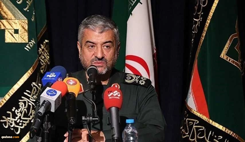 خلال كلمة ألقاها في الإحتفال الوطني لقوات التعبئة

اللواء جعفري:ثَبُت للعالم عدم إمكانية الثقة بالولايات المتحدة الامريكية
 2