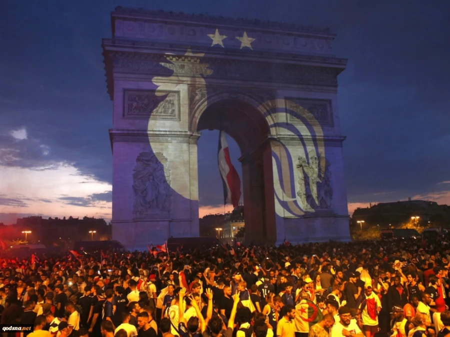 Album Foto perayaan perancis yang belum pernah Anda lihat sebelumnya 5