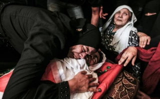 به همراه تصاویر/

تشییع  باشکوه پیکر شهدای فلسطینی در غزه