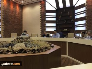 در چهل و هفتمین نشست کبوتران مسجد دوردست عنوان شد:

شکیبایی: امام (ره) به آبستن هایی که واقیعت از آن سرچشمه می گیرد نظر داشت/ دستمالچیان: حیثیت جمهوری اسلامی ایران دفاع از مظلوم و نماد آن فلسطین است 2