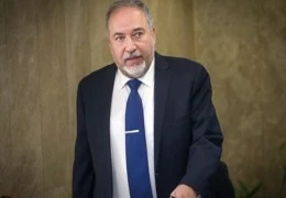 با اشاره به بزرگنمایی رسانه‌ها درباره تنش در روابط تل‎آویو-مسکو؛

لیبرمن از عدم تغییر سیاست‌های اسرائیل در سوریه خبر داد