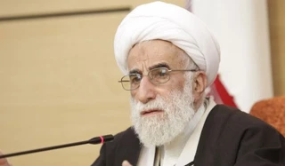 في كلمته في مرقد الامام الخميني (رض) بمناسبة الذكرى الاربعين لعودة الامام الخميني (رض)

جنتي: عندما انتصرت الثورة لم يكن العالم يصدق ان يحقق النظام الاسلامي كل هذه الانجازات رغم مؤامرات الاعداء