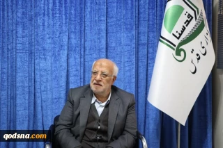 معاون اسبق مطبوعاتی وزارت فرهنگ و ارشاد اسلامی در گفتگو با قدسنا:

بیداری اسلامی نتیجه انقلاب اسلامی است/ ظلم ستیزی و عدالت خواهی انقلاب اسلامی نمود جهانی دارد