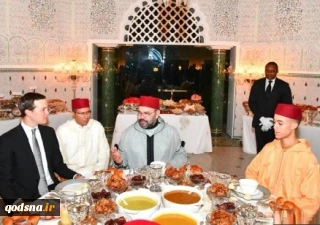 در چارچوب سفر نماینده ویژه واشنگتن به سه کشور عربی؛

کوشنر سر میز افطاری پادشاه مراکش نشست/ پادشاه مراکش: فلسطینیان می بایست با صلح و صفا کنار اسرائیلی ها زندگی کنند!/ دور فشرده دیدارهای کوشنر برای جلب موافقت حاکمان عرب با معامله قرن