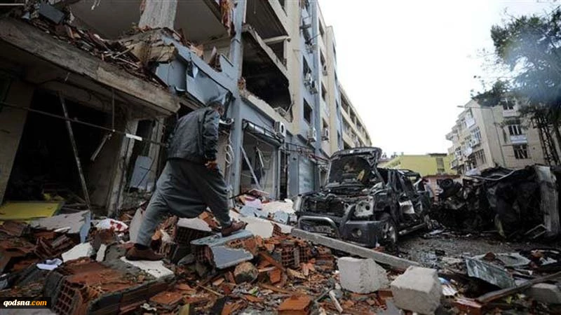 Car bomb kills three Syrians in Turkey
 2