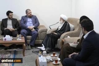 در قم صورت گرفت؛

دیدار مدیران و سردبیران رسانه‌های ایران با آیت الله عیسی قاسم